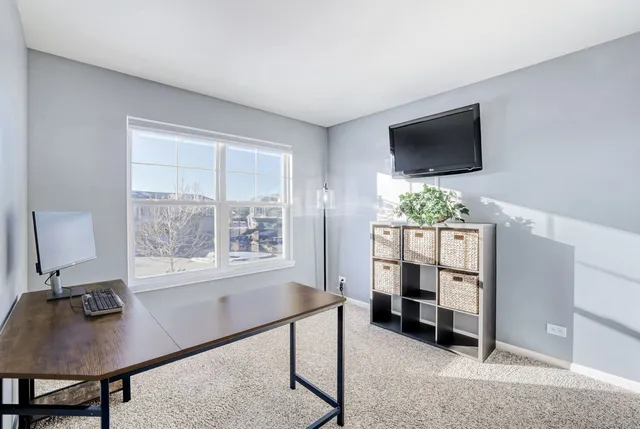 $319,000 | 1433 Lighthouse Lane, Pingree Grove, IL 60140