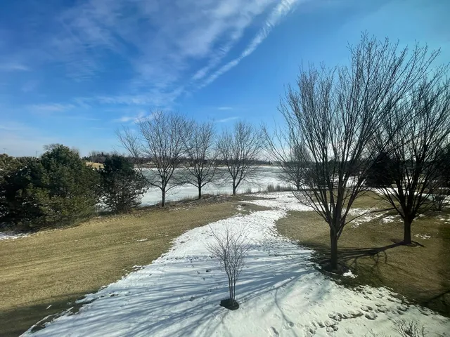 $319,000 | 1433 Lighthouse Lane, Pingree Grove, IL 60140