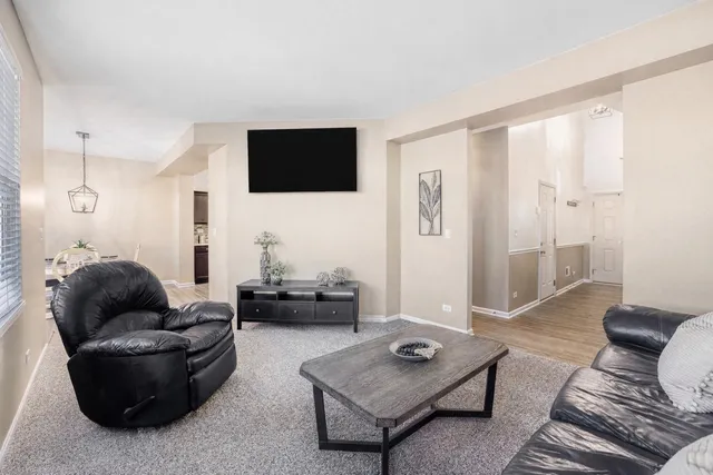 $319,000 | 1433 Lighthouse Lane, Pingree Grove, IL 60140