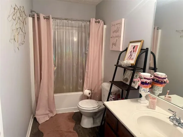 $327,900 | 3110 Spicy Cedar Lane, Stonecrest, GA 30038
