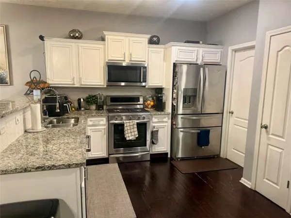 $327,900 | 3110 Spicy Cedar Lane, Stonecrest, GA 30038