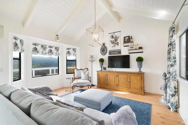 $1,850,000 | 603 Sunnyside Road, St. Helena, CA 94574