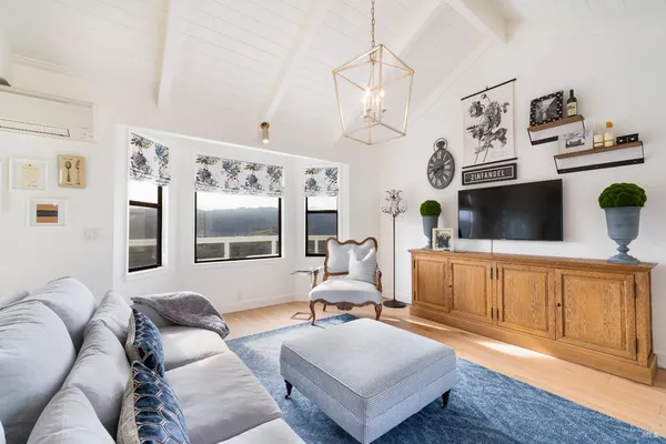 $1,850,000 | 603 Sunnyside Road, St. Helena, CA 94574