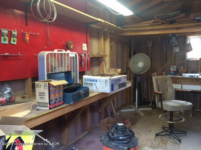 3401 Rutson Drive Amarillo, TX 79109 - Photo 25 of 32 Inside Shop