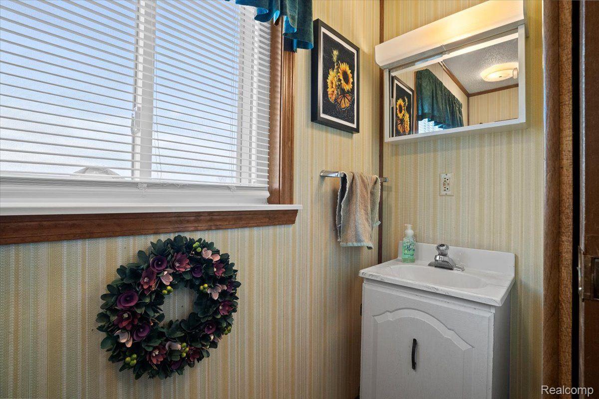 5993 Birch Run Road Millington, MI 48746 - Photo 20 of 51 Gallery Image 20