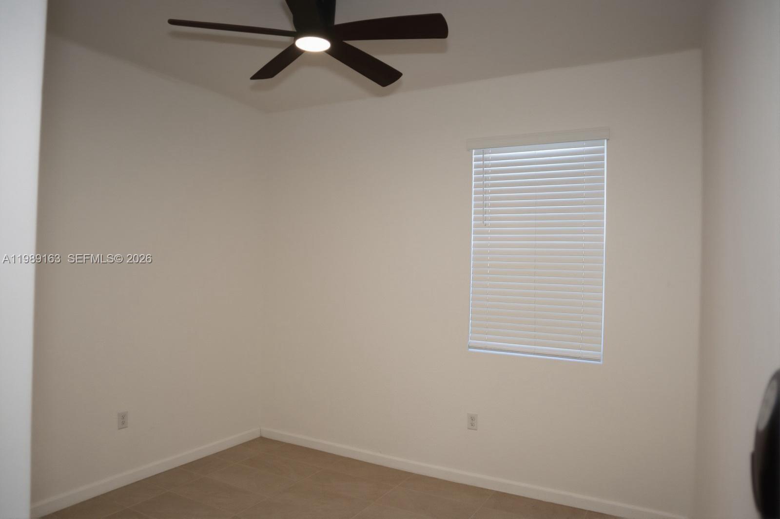 27440 Southwest 135th Ave Road, Unit 27440 Homestead, FL 33032 - Photo 13 of 24