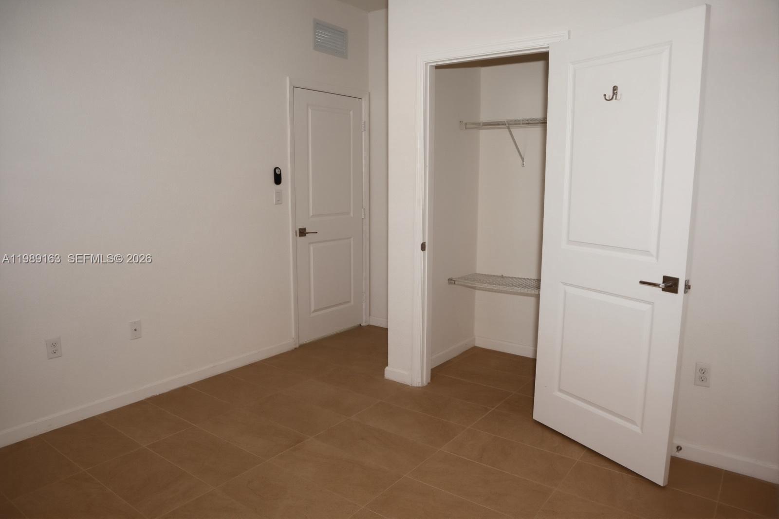 27440 Southwest 135th Ave Road, Unit 27440 Homestead, FL 33032 - Photo 14 of 24