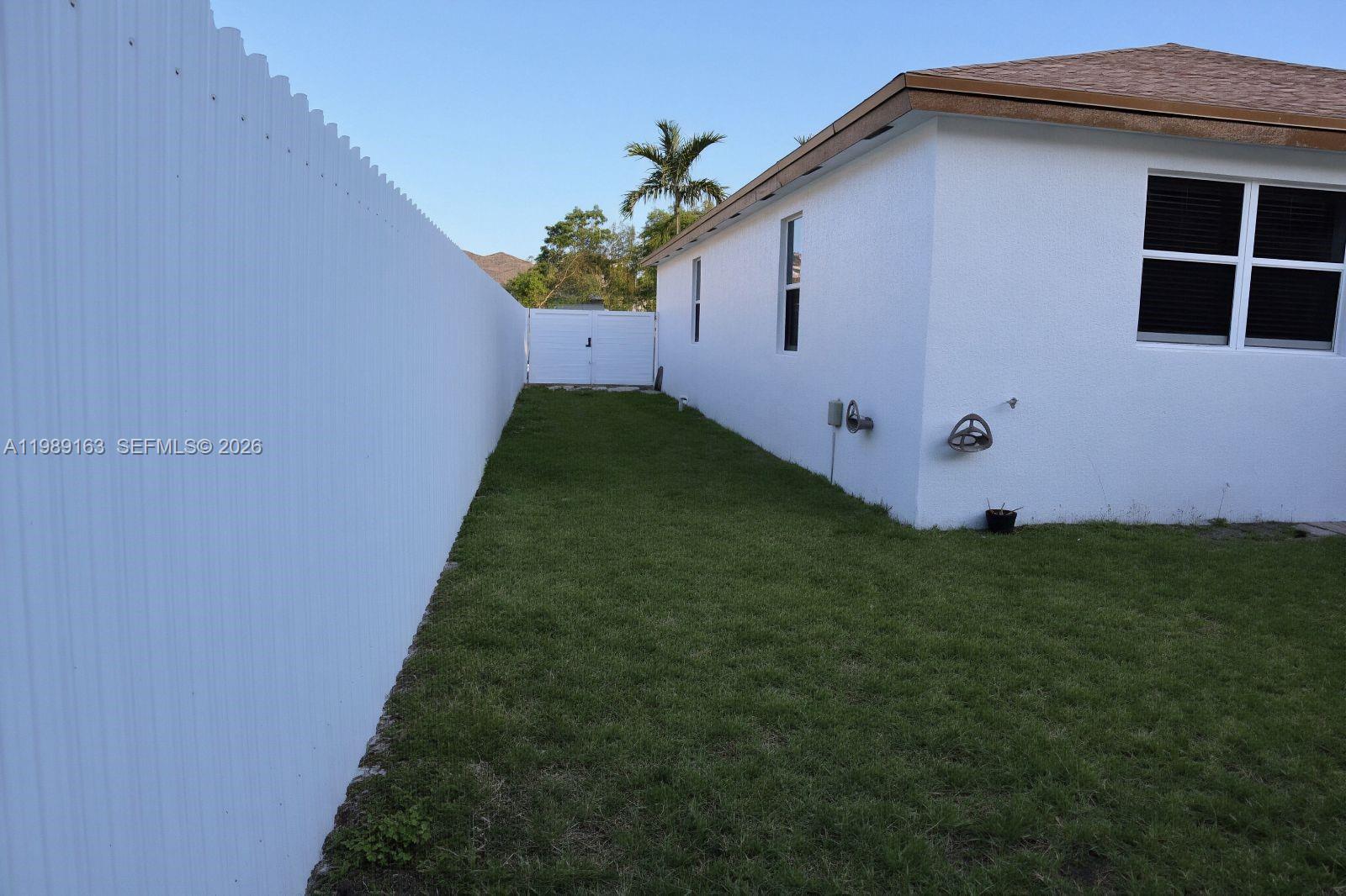 27440 Southwest 135th Ave Road, Unit 27440 Homestead, FL 33032 - Photo 22 of 24