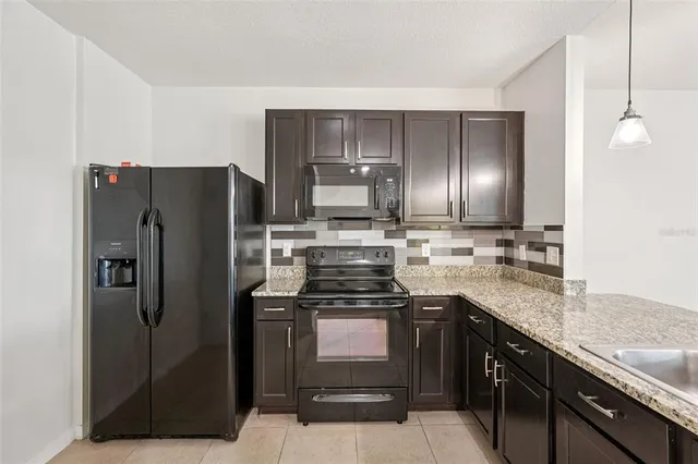 $2,195 | 9833 Hound Chase Drive, Gibsonton, FL 33534