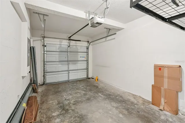 $2,195 | 9833 Hound Chase Drive, Gibsonton, FL 33534