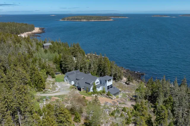 $2,900,000 | 360 Red Point Road, Swans Island, ME 04685
