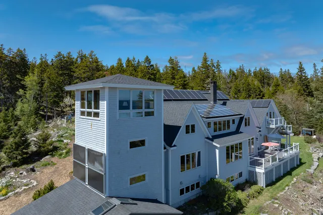 $2,900,000 | 360 Red Point Road, Swans Island, ME 04685