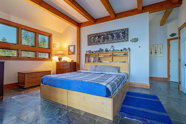 $2,900,000 | 360 Red Point Road, Swans Island, ME 04685