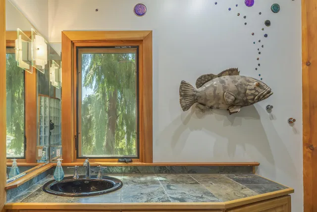 $2,900,000 | 360 Red Point Road, Swans Island, ME 04685