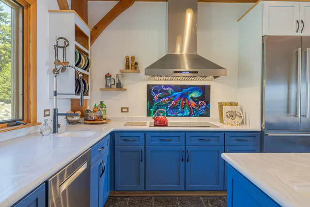 $2,900,000 | 360 Red Point Road, Swans Island, ME 04685