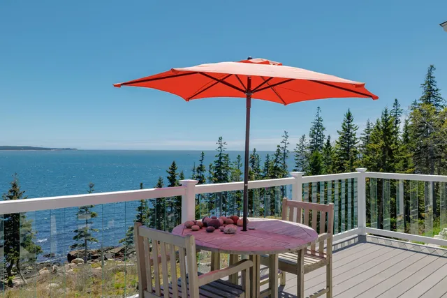 $2,900,000 | 360 Red Point Road, Swans Island, ME 04685