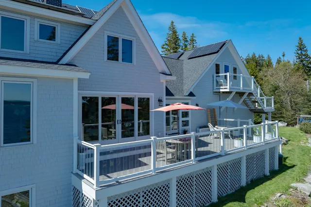 $2,900,000 | 360 Red Point Road, Swans Island, ME 04685