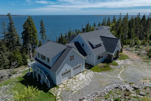 $2,900,000 | 360 Red Point Road, Swans Island, ME 04685