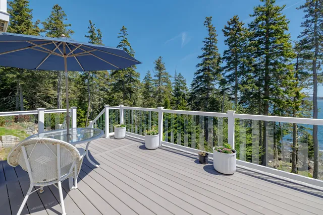 $2,900,000 | 360 Red Point Road, Swans Island, ME 04685