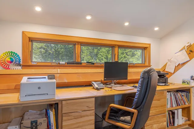 $2,900,000 | 360 Red Point Road, Swans Island, ME 04685