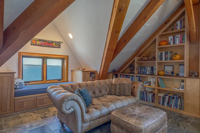 $2,900,000 | 360 Red Point Road, Swans Island, ME 04685