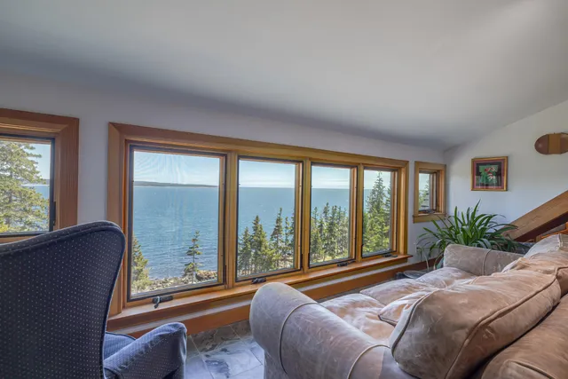 $2,900,000 | 360 Red Point Road, Swans Island, ME 04685