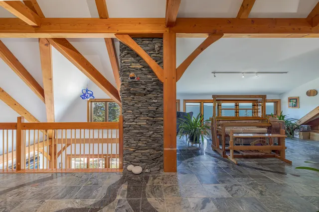 $2,900,000 | 360 Red Point Road, Swans Island, ME 04685