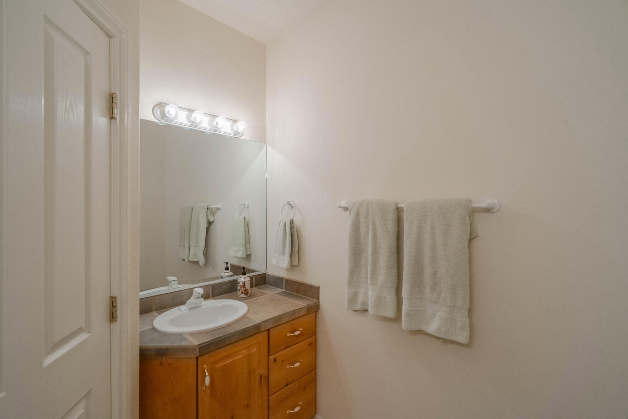 3577 Paiute Road St. George, UT 84790 - Photo 41 of 67 Bath 2