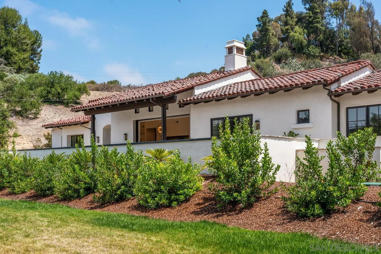 5758 Las Palomas Rancho Santa Fe, CA 92067 - Photo 6 of 74