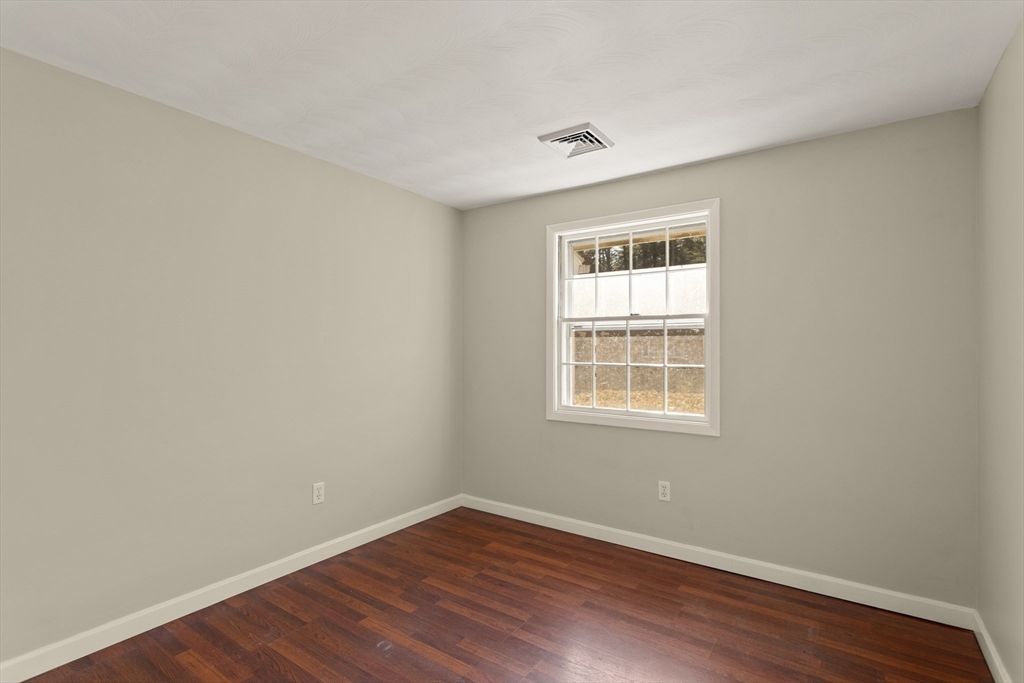 3 Fisher Road Chelmsford, MA 01824 - Photo 12 of 23