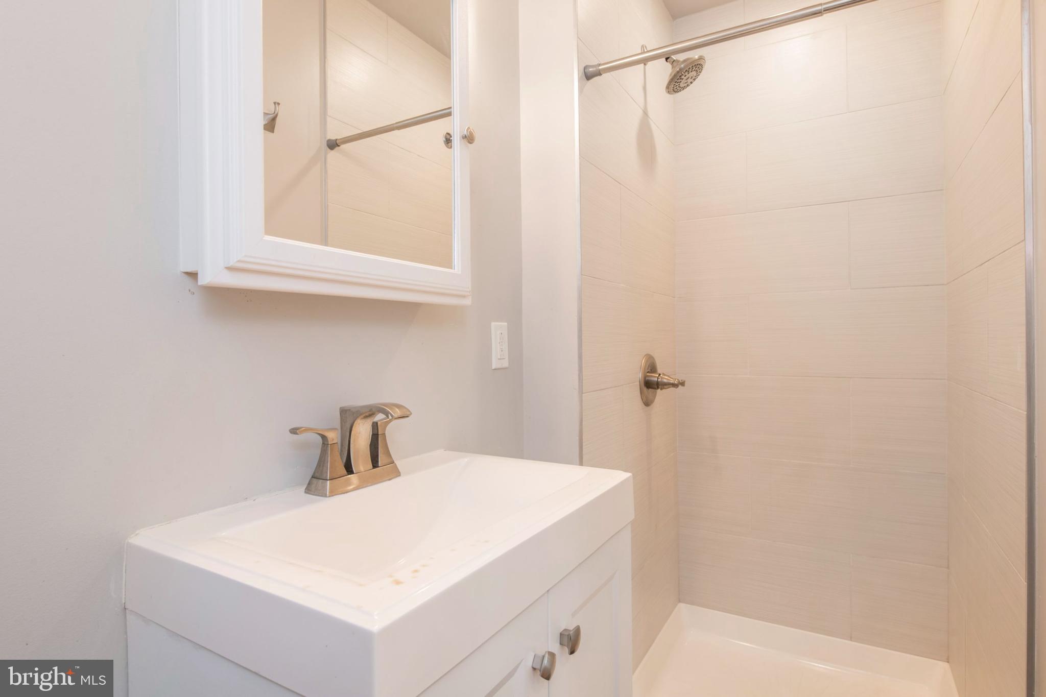 1517 West Seybert Street, Unit 2 Philadelphia, PA 19121 - Photo 21 of 37