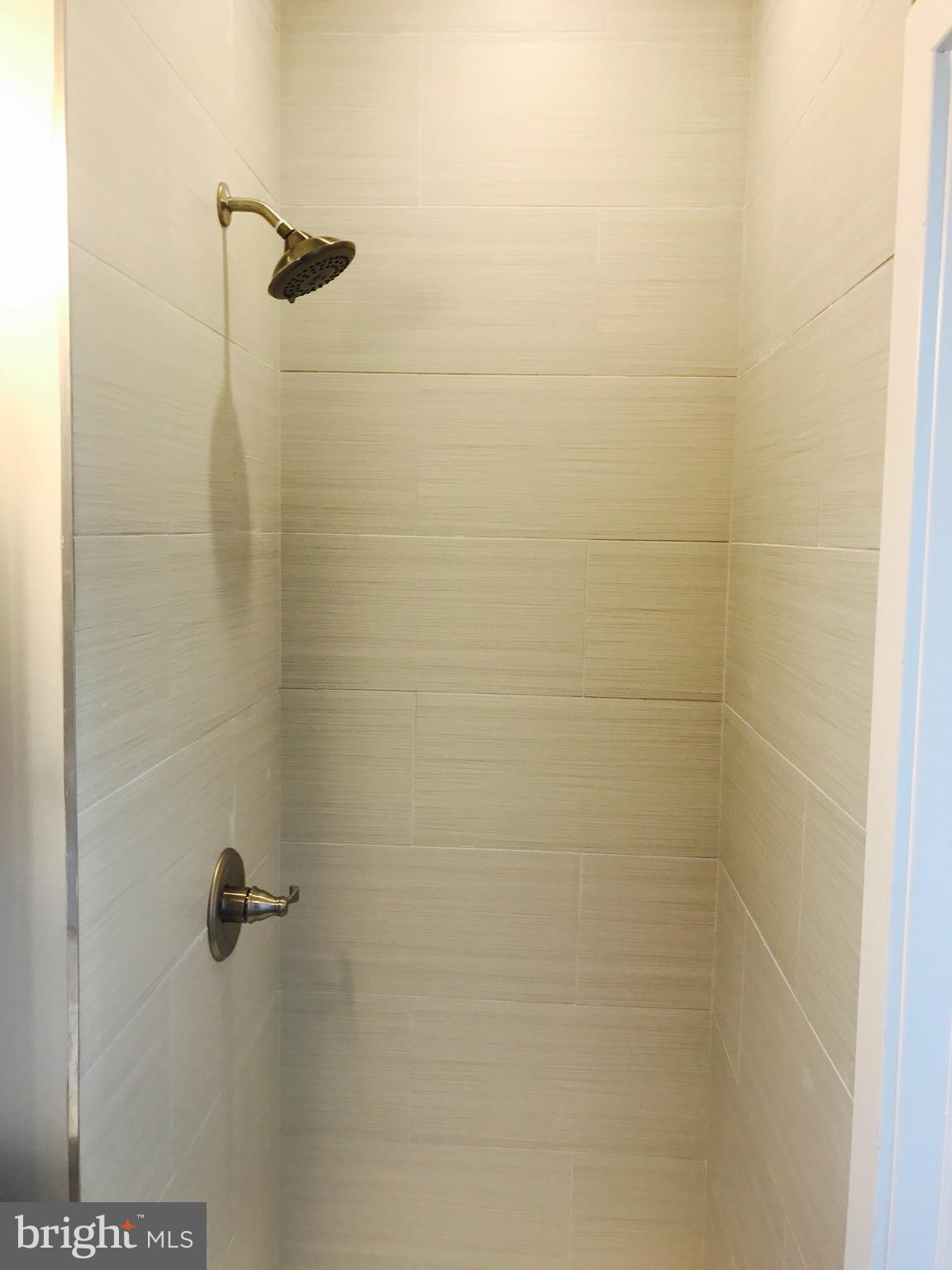 1517 West Seybert Street, Unit 2 Philadelphia, PA 19121 - Photo 31 of 37