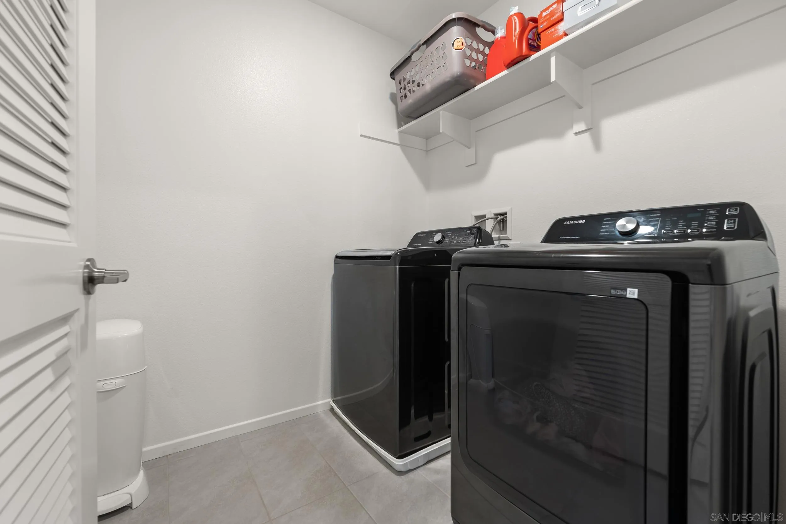 232 Perennial Place Fallbrook, CA 92028 - Photo 34 of 49 a utility room with dryer and washer
