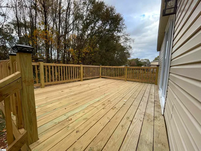 $199,500 | 162 Pleasant Cove Drive, Greer, SC 29651