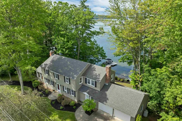 $2,184,000 | 204 Shore Drive, Laconia, NH 03246