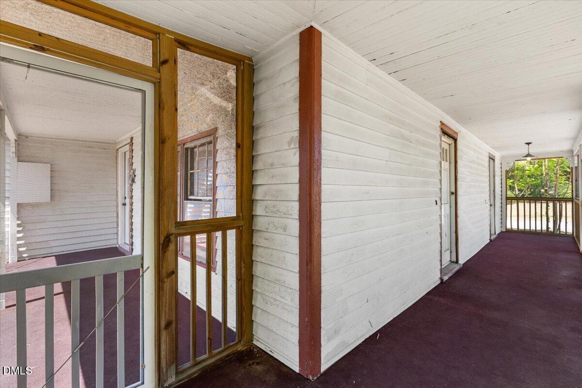 206 West Garner Road Garner, NC 27529 - Photo 4 of 32 4.1