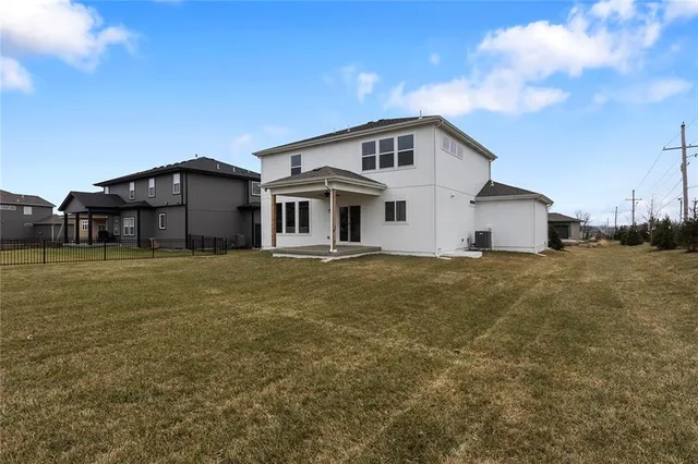 $599,950 | 13458 West 179th Terrace, Overland Park, KS 66013