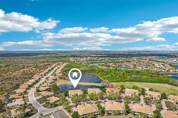 a view of a golf course