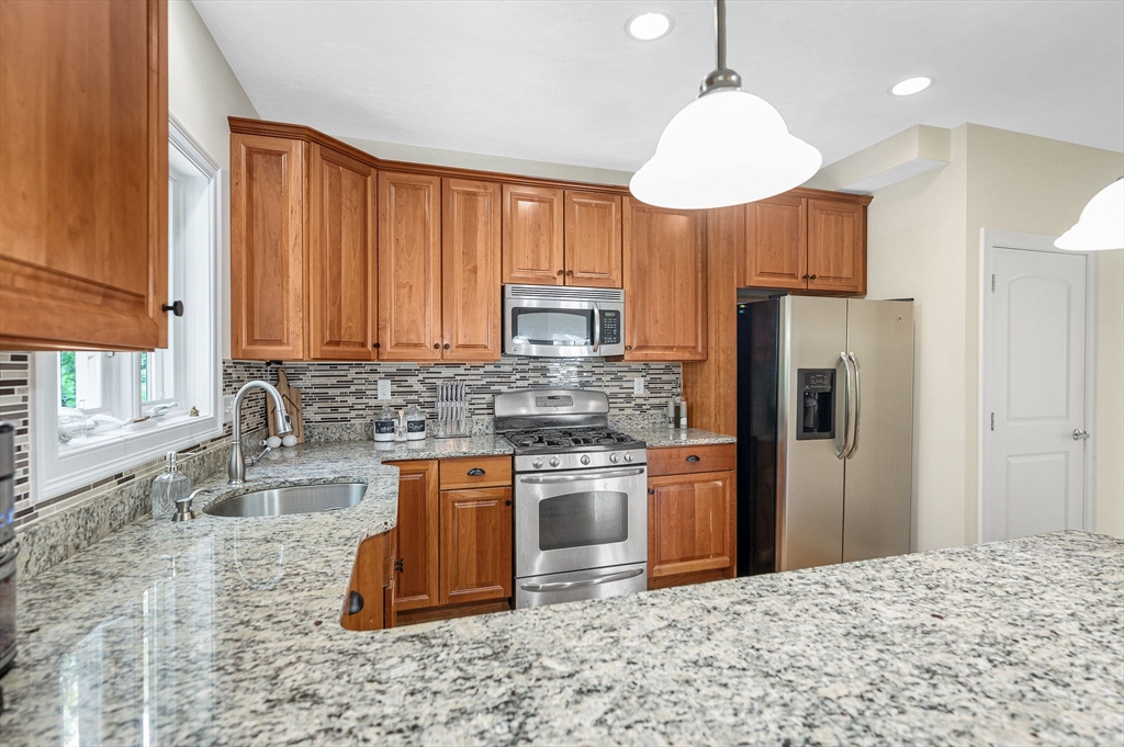 2d Charles Ridge Road, Unit A Littleton, MA 01460 - Photo 16 of 35