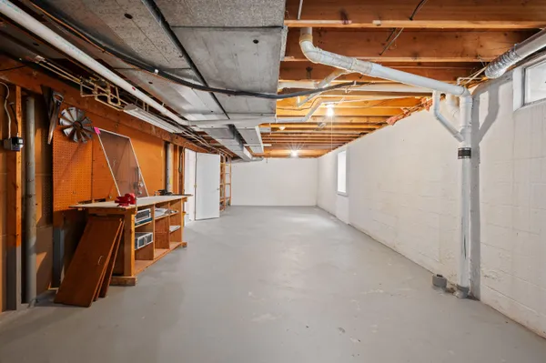 $337,000 | 1639 Sioux Trail, Niles, MI 49120