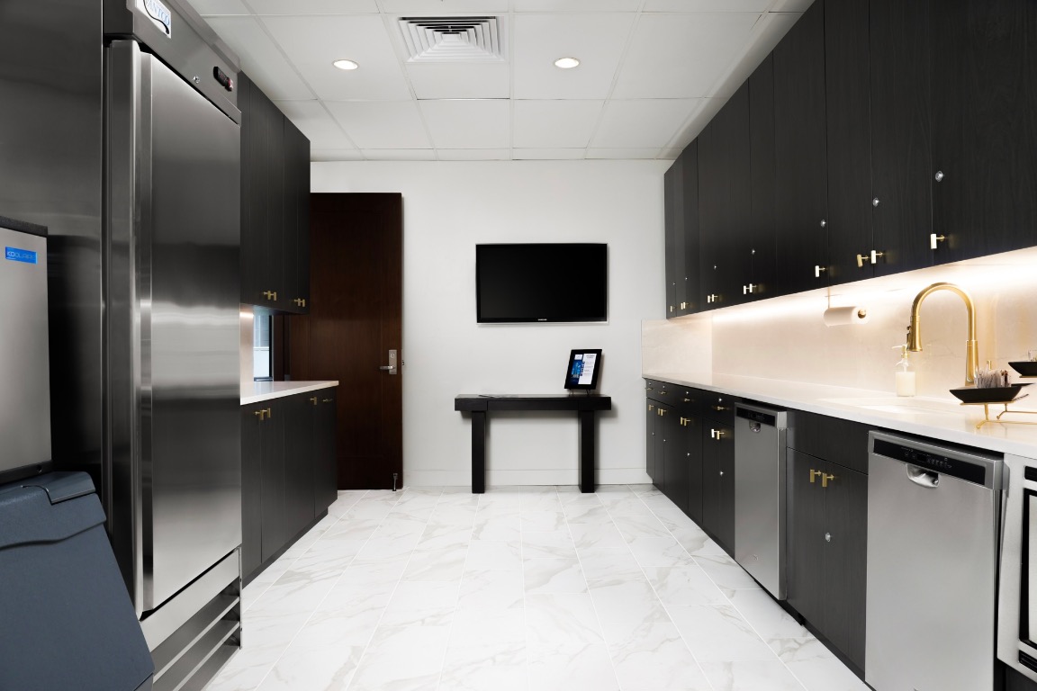 200 Congress Avenue, Unit 33BB Austin, TX 78701 - Photo 25 of 35