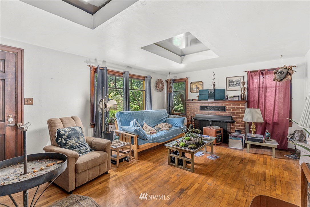 10133 West Riverside Drive Bothell, WA 98011 - Photo 19 of 25