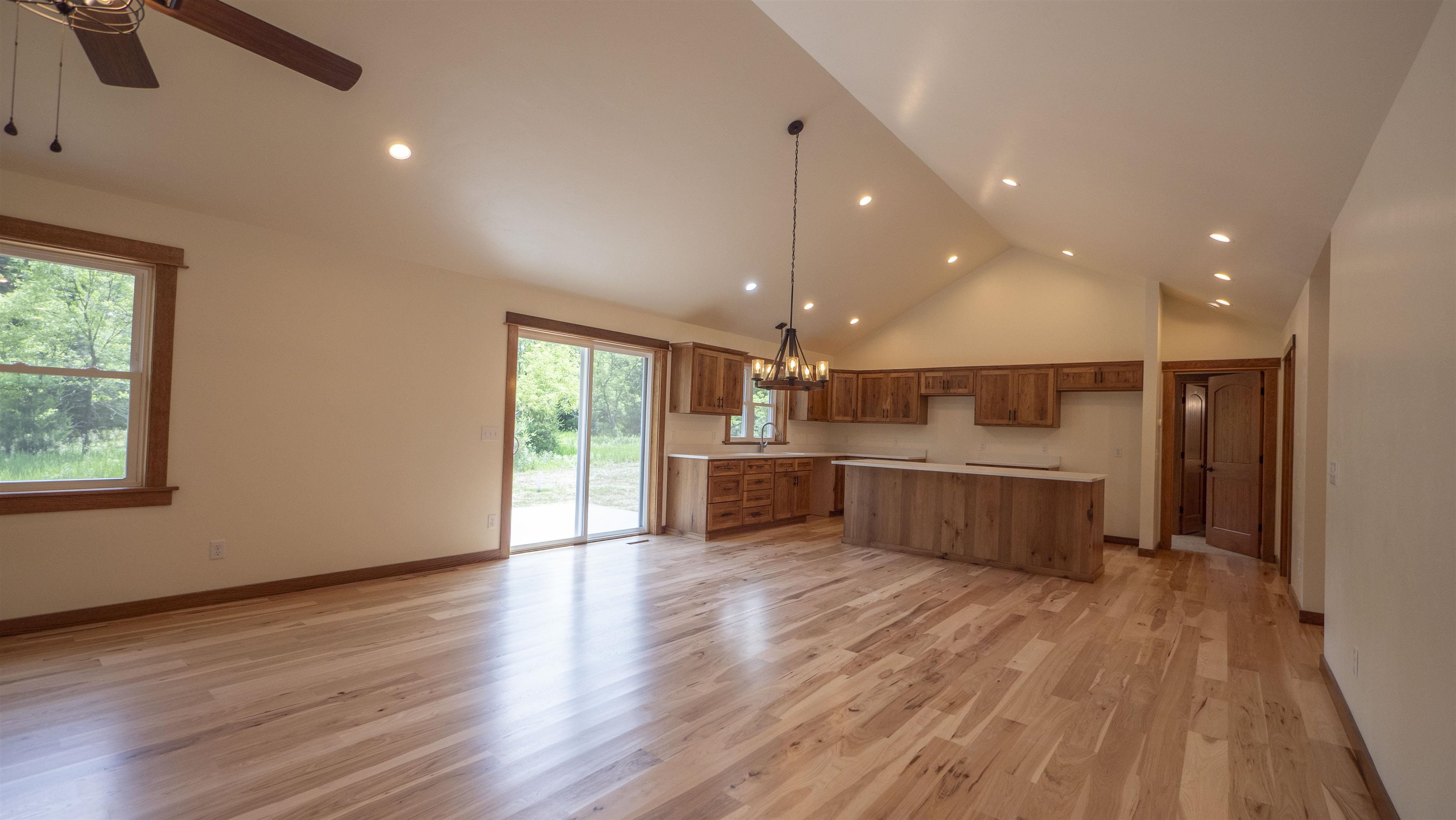 1079 Lake Ridge Road Wautoma, WI 54982 - Photo 9 of 27