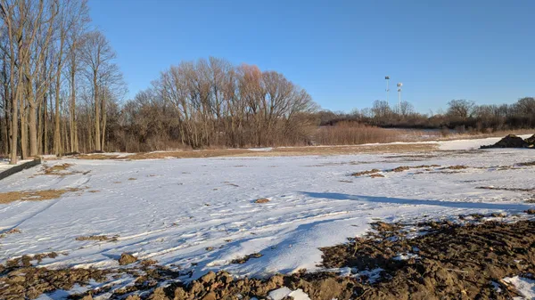 $209,900 | W184-n5194 W184-n5194 Sunrise Lane, Unit LT81, Menomonee Falls, WI 53051