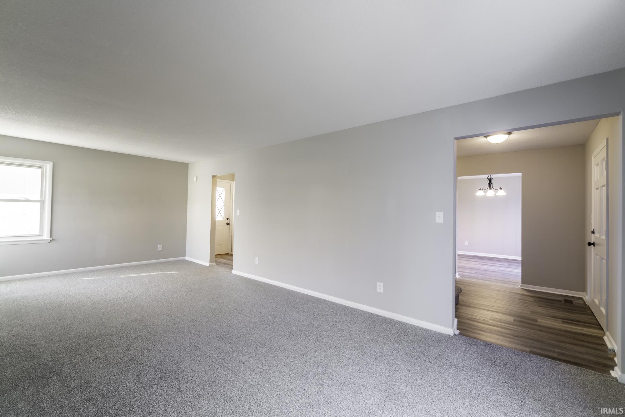 6808 Forest View Drive Fort Wayne, IN 46815 - Photo 10 of 36
