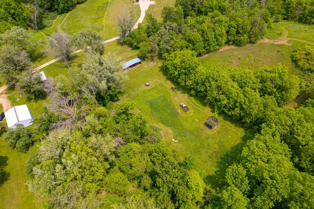 $465,000 | 9304 Ellis Road, Fenton, IL 61251