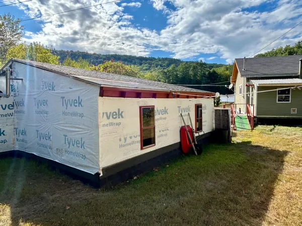 $160,000 | 3755 Gee Hill Road, Royalton, VT 05068