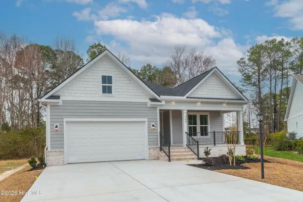 $2,450 | 799 Marsh Rose Path Northwest, Unit A, Calabash, NC 28467
