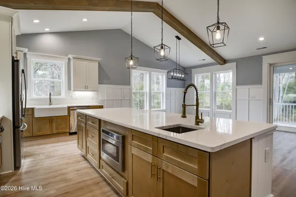 $2,450 | 799 Marsh Rose Path Northwest, Unit A, Calabash, NC 28467