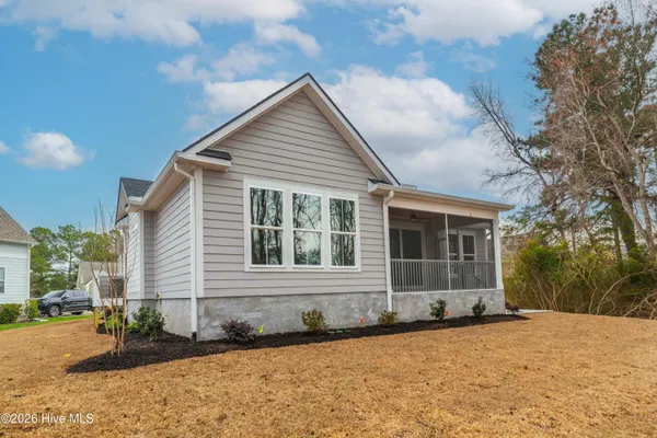 $2,450 | 799 Marsh Rose Path Northwest, Unit A, Calabash, NC 28467